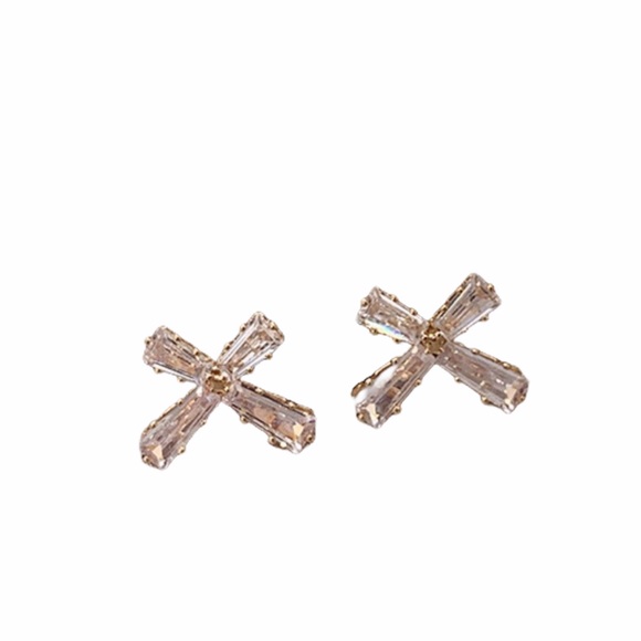 Crystal “X” Elegant Gold Stud Earrings! - Picture 4 of 11